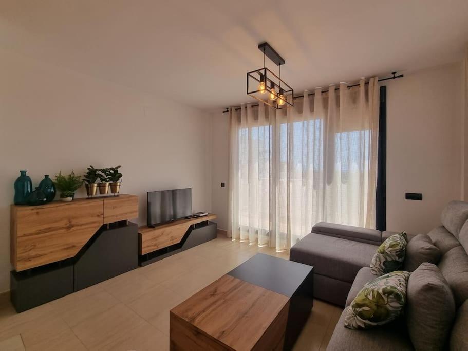 Toyo Alcazaba Suites Gran Terraza Y Vistas, 2Hab, Piscina Y Garaje ريتامار المظهر الخارجي الصورة
